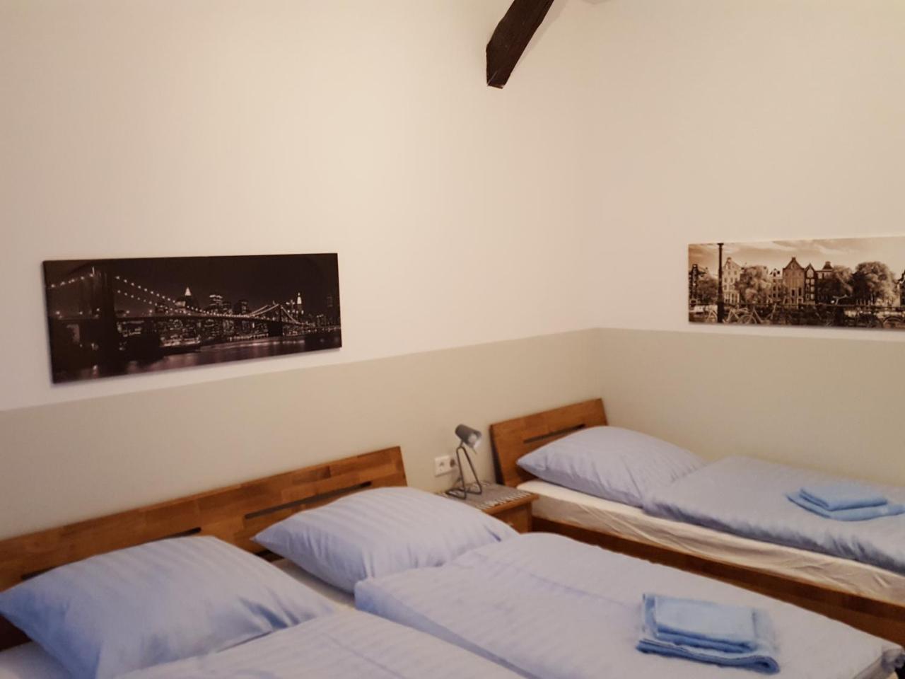 Hotel Goldener Anker Genthin Zimmer foto